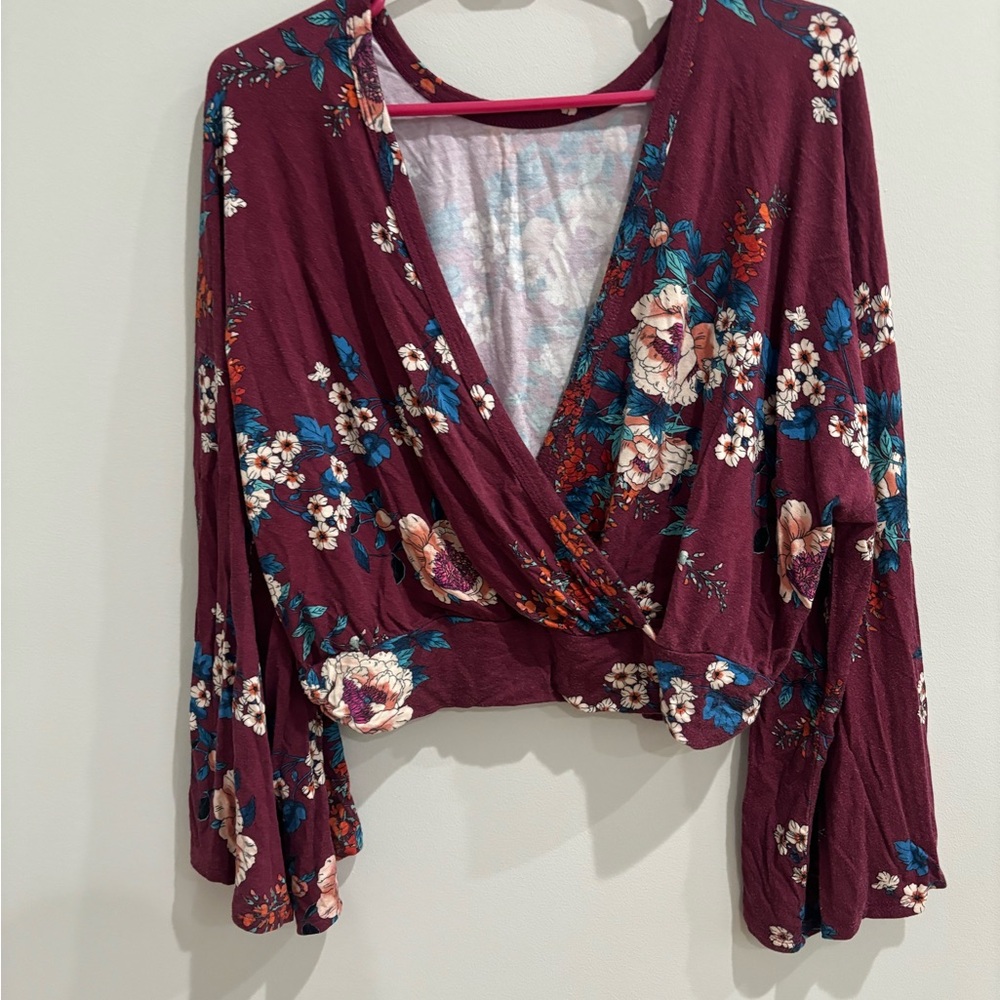 Lulus cropped floral top